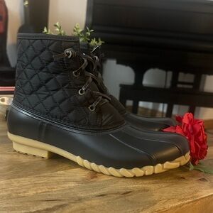 Nautica Black Quilted Winter Boots